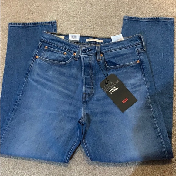 Levi’s wedgie - Picture 1 of 4